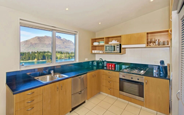 Campbell`S On Earnslaw B&B