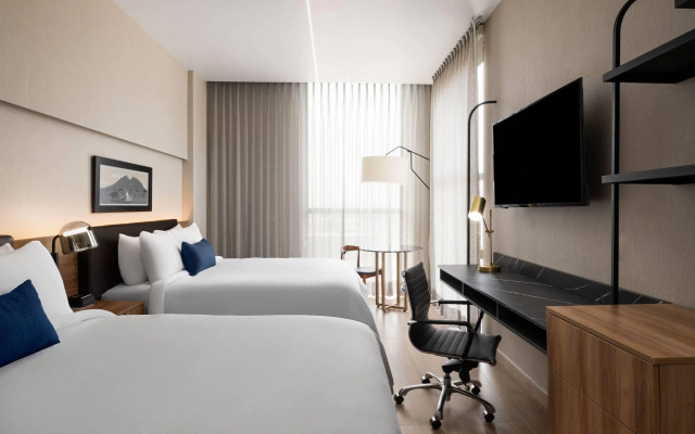 Tryp By Wyndham Ciudad Guzman Uttsa