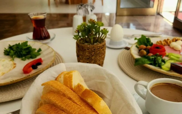 Karden Otel