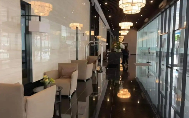 Air Residences-Modern studio w/ City skyline view
