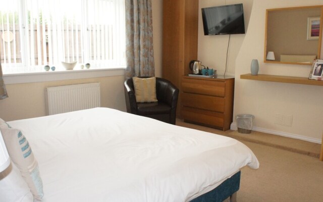 Alexander Guest House