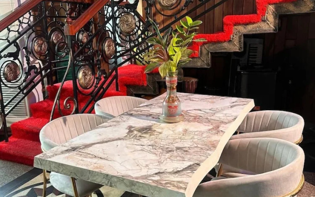 Freedom Palace Hôtel