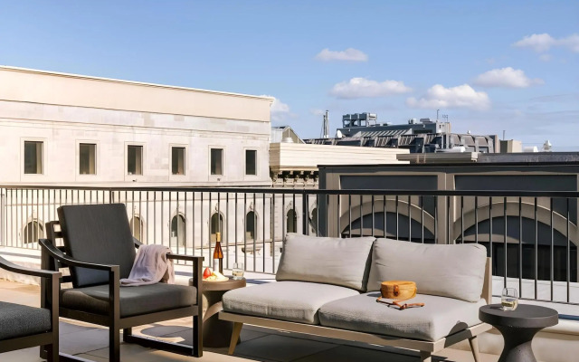 Sonder by Marriott Bonvoy Penny Lane Apartments Old Montreal