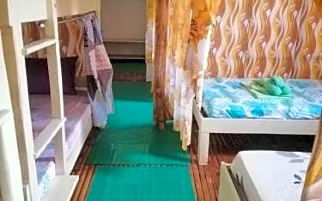 Genevieve Guest House and Tours