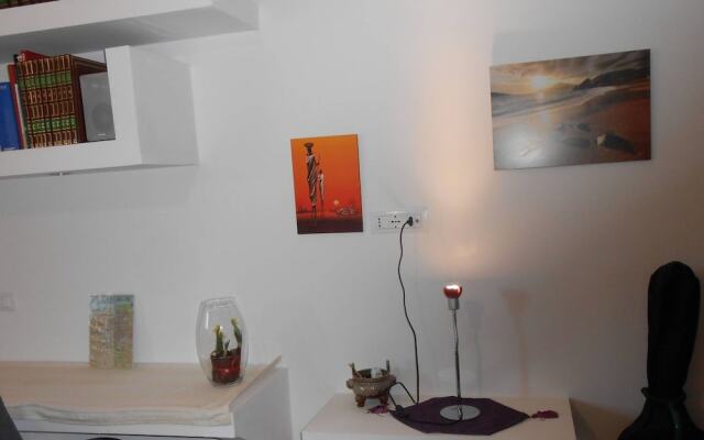 Suite Afrika, Mondello, Palermo