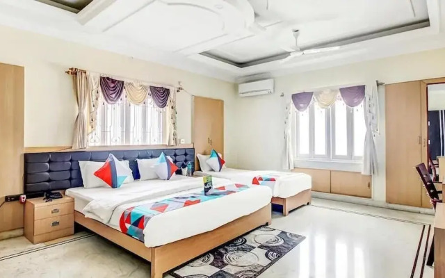 Hotel Samanta by Stays Easy