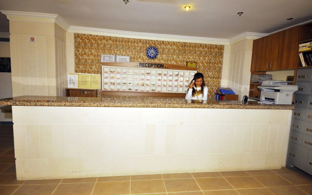Golden Star Otel