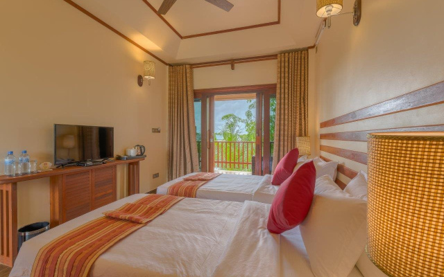 Araamu Holidays & Spa Hotel - photo 2