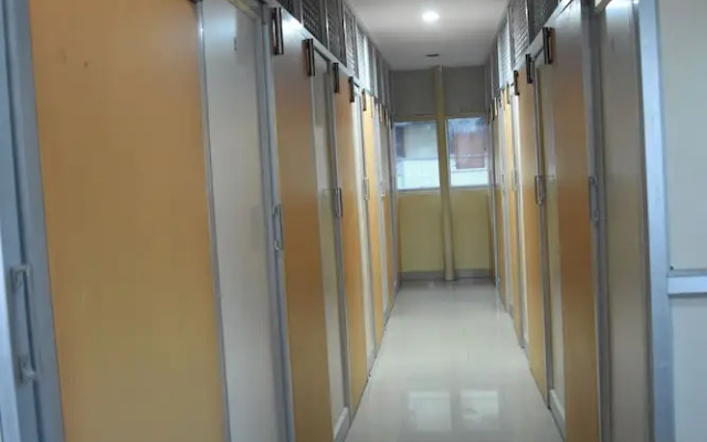 Hotel Surya Residency Majestic