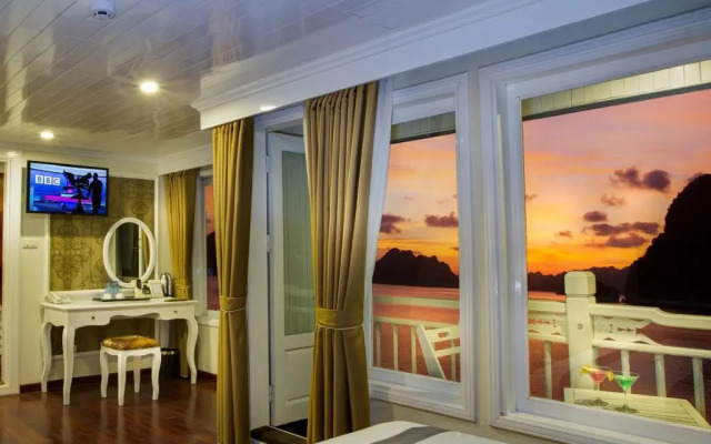 Signature Royal Halong Cruise