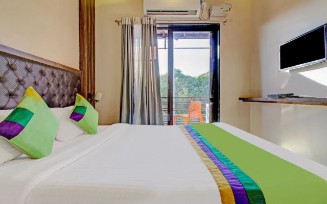 Treebo Trend Hotel Green Woods