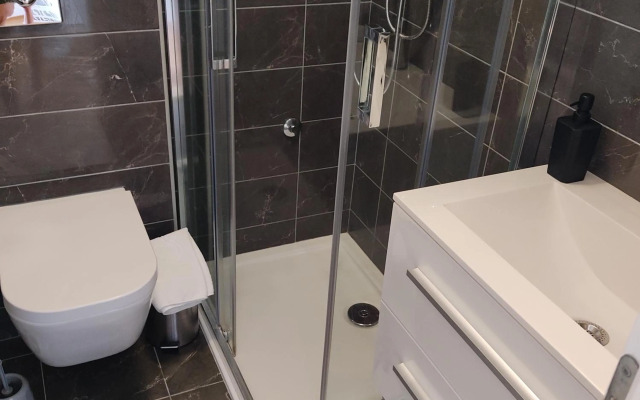 Apartmani Mira Brela