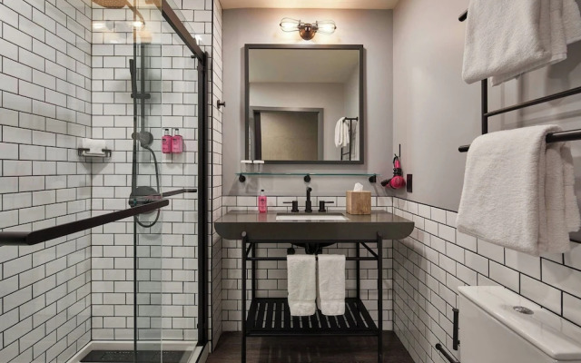 Moxy Dublin Docklands