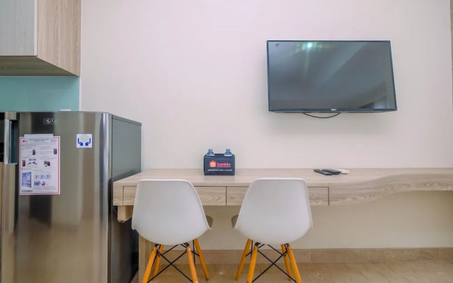 Nice And Strategic Studio At Menteng Park Apartment