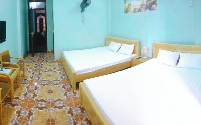 Son Ha Hotel