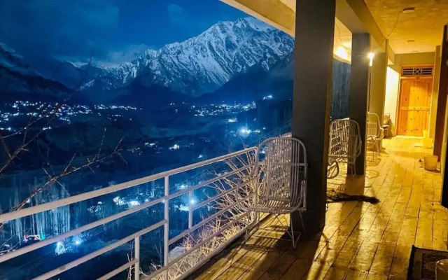 Old Hunza Inn
