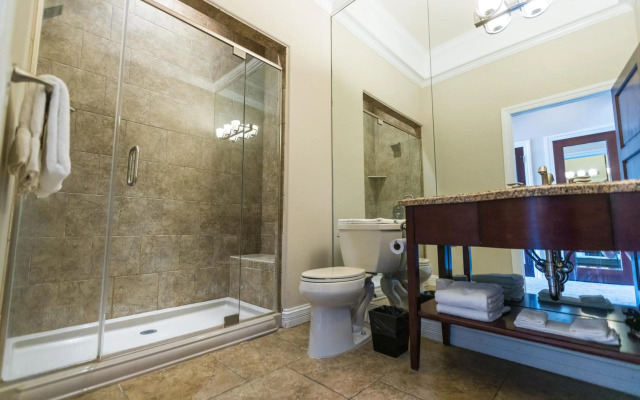 Camden on the Lake Resort & Spa