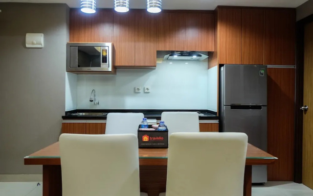 Comfortable 2BR @The Oasis Apartment By Travelio