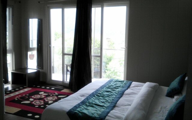 Hotel Vakratunda