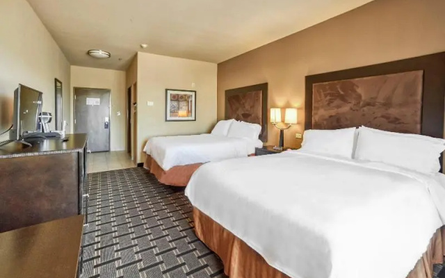 Holiday Inn Express Beeville