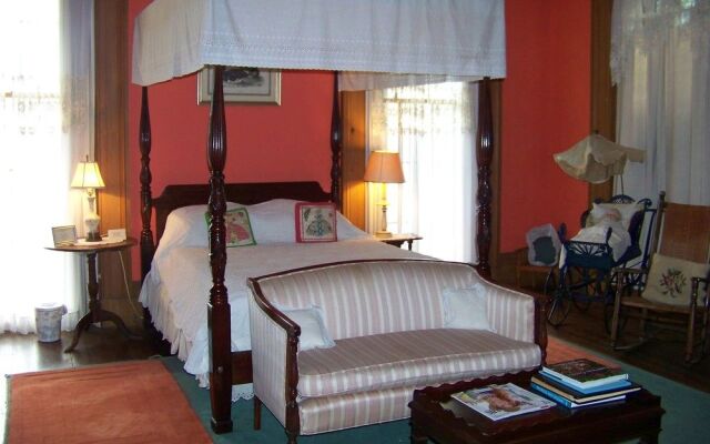 Madewood Plantation Mansion