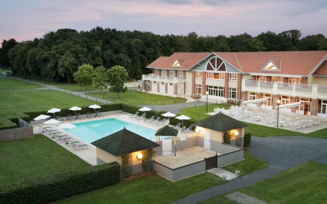 Mercure Chantilly Resort & Conventions