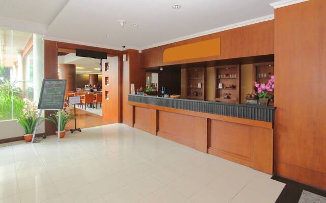 Airy Pecinan Wahid Hasyim 125 Semarang