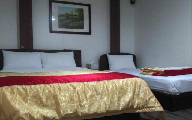 Nine Hotel