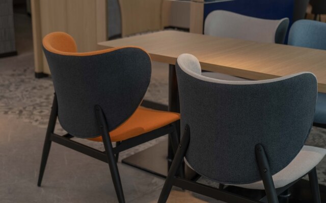 Holiday Inn Express Chongqing Caiyun Lake by IHG