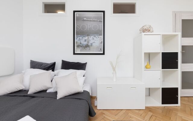 Chrobrego Studio Sopot by Renters
