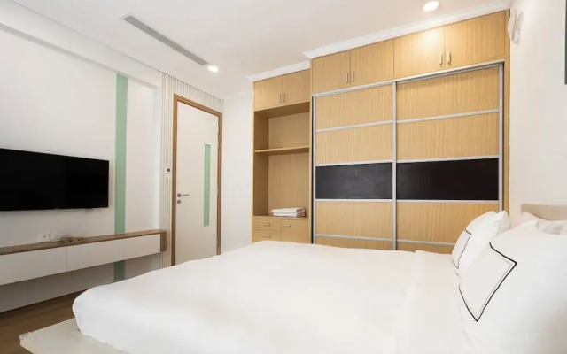 The Lancaster Luxury Citypoint ANGIA