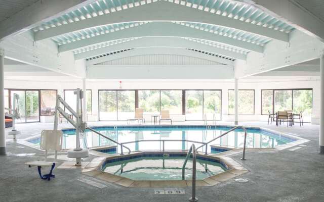 Radisson Hotel Detroit-Farmington Hills