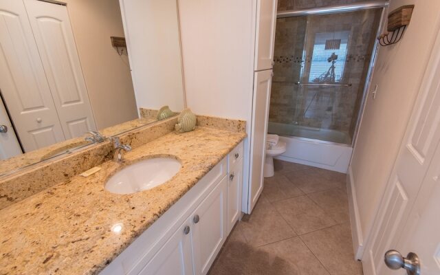 Beach Isle Apartment 2