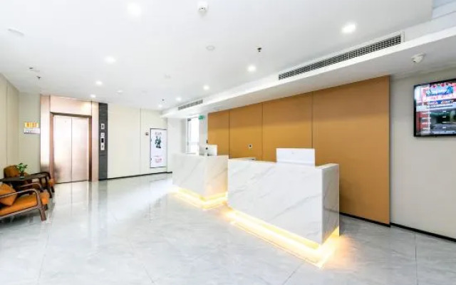 Donggang Hotel