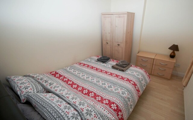 Marley Mansions Apartment - Clarendon