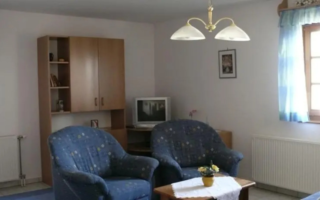 Apartmanház a Hazatérőhöz