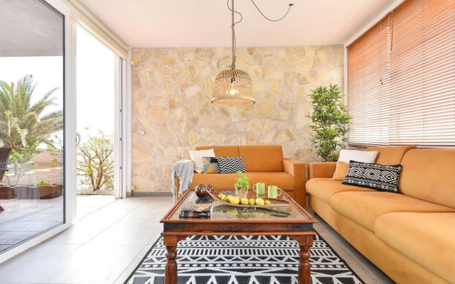 Agaete Beach House at the Natural Pools