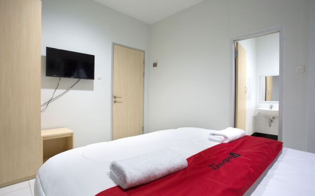 RedDoorz @ Pelajar Pejuang 3