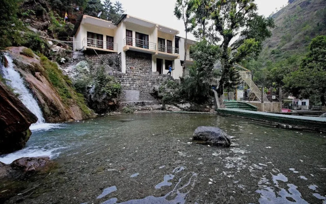 Kempty Lake Adventure Resort