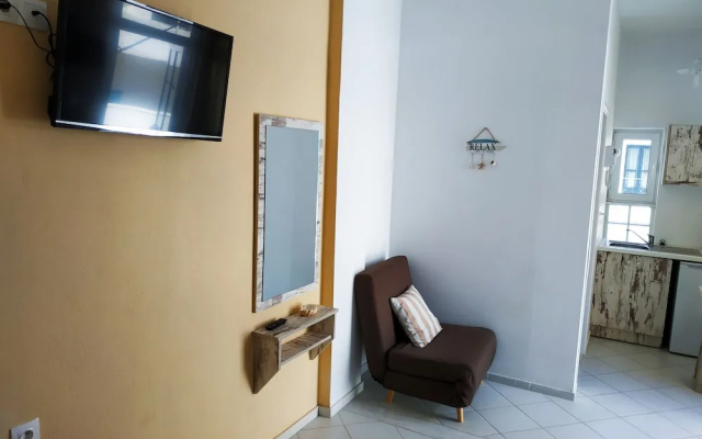 A Studio With Balcony