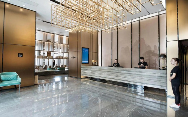 Atour Hotel