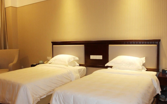 Jingming Hotspring Holiday Resort
