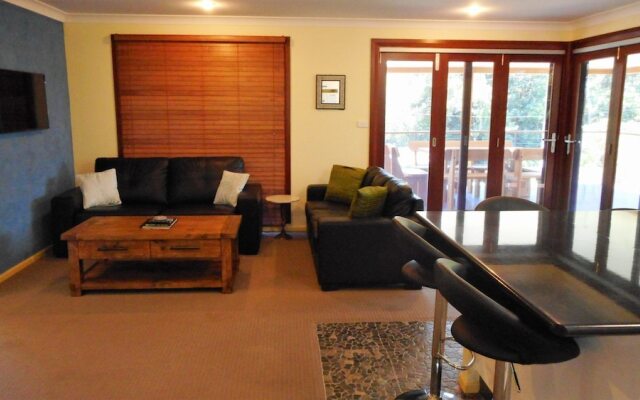 Lees By The Sea at South West Rocks