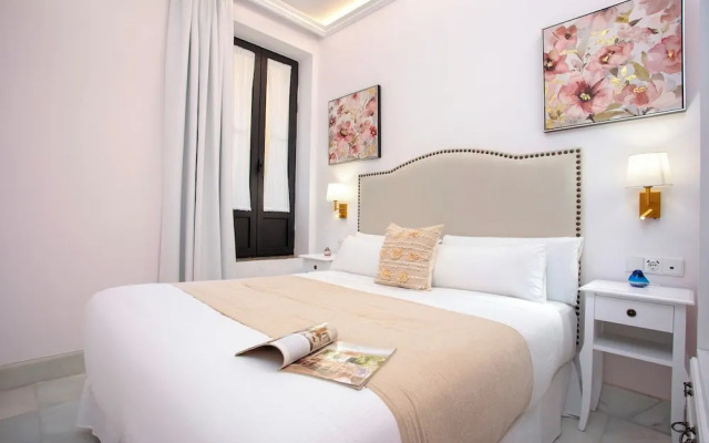 Exclusive Apartment in Seville.plaza del Museo 001