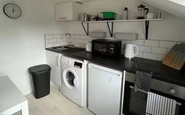 Host Stay Eign Street Dwelling