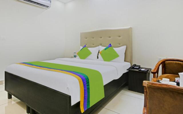 Treebo Royal Empire Adarsh Nagar, Chandigarh