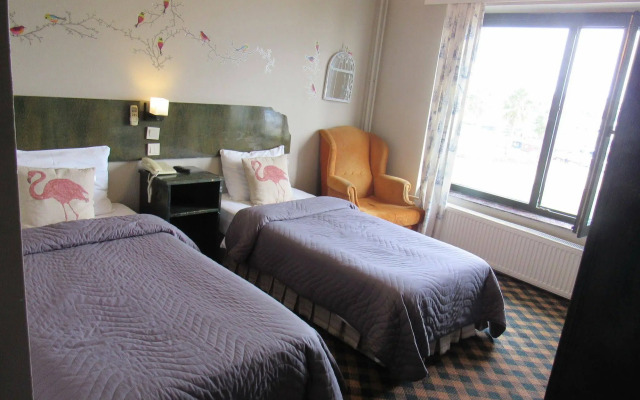 Airport Inn Hotel