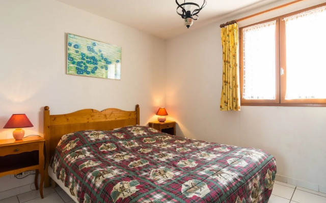 Apartment in Le Barcarès With Swimming Pool, Balcony, Garden