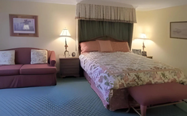 The Stanford Park Hotel