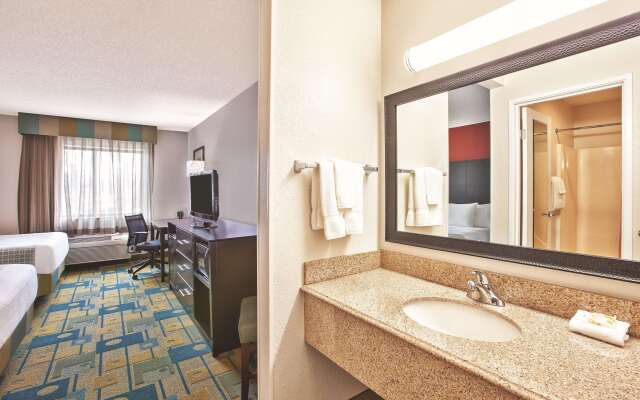 La Quinta Inn by Wyndham Toledo Perrysburg